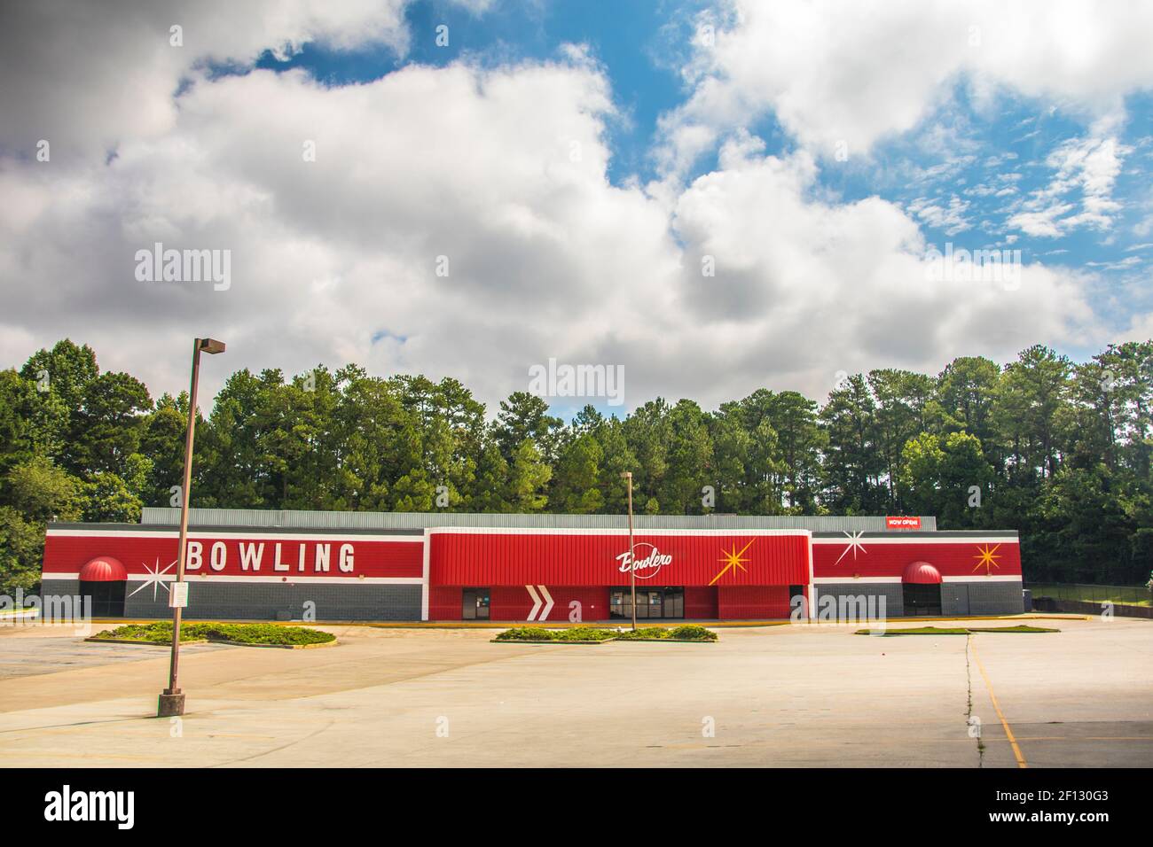 Decatur, Ga / USA 07 07 20 View of the Bowlero bowling alley Stock Photo Alamy