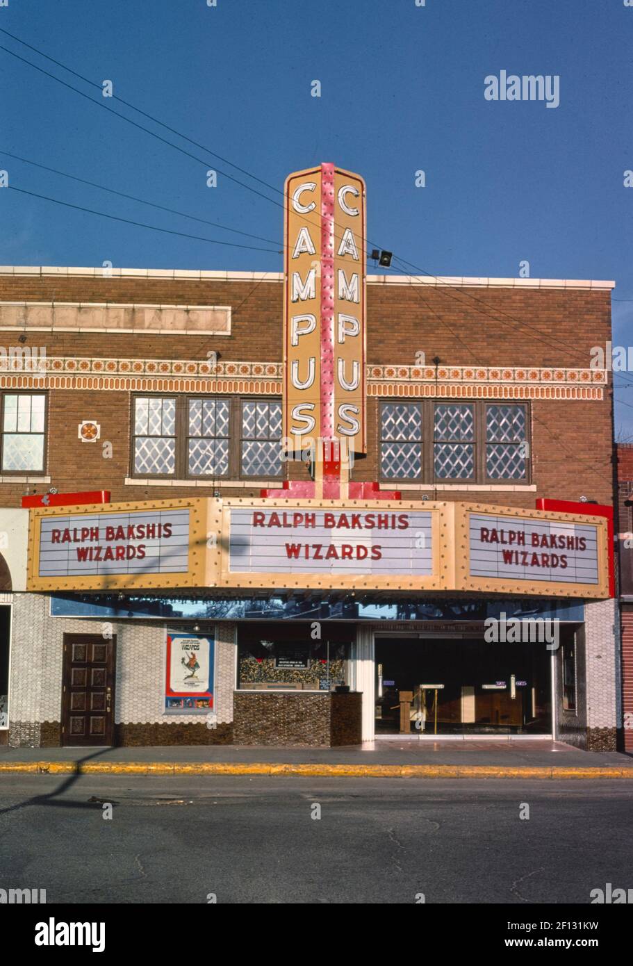 Manhattan kansas movie theater hires stock photography and images Alamy
