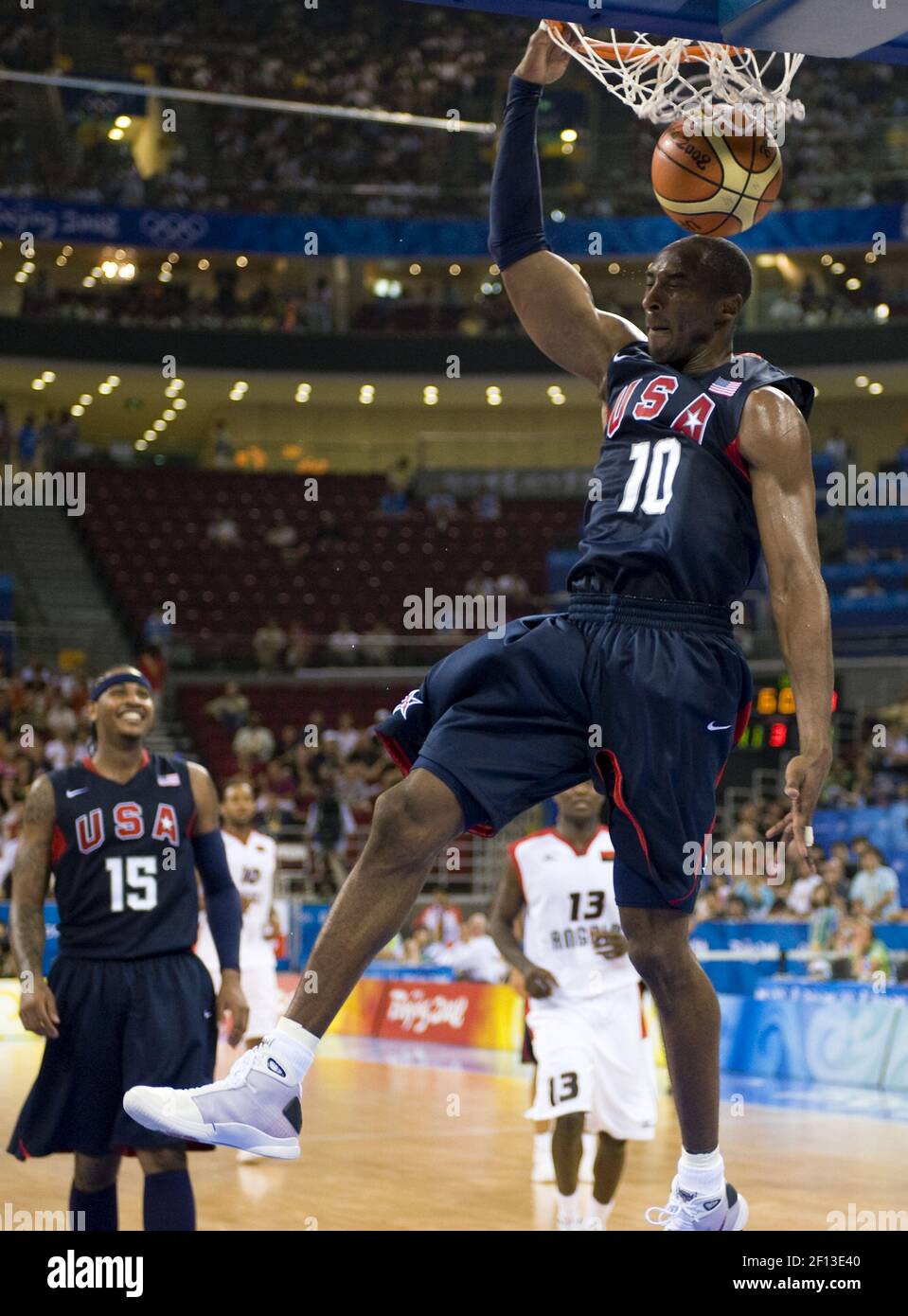 Black Athlete Spotlight: Kobe Bryant – NEIU Independent