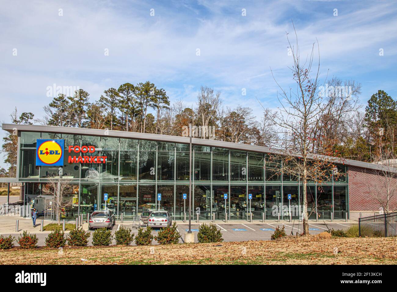 Augusta, Ga USA 01 06 21 LIDL food market retail grocery store
