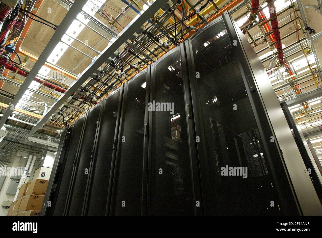 The Port of Seattle once had racks of servers. Using VMware's ESX Server, the Port has consolidated the majority of the physical servers that run its applications, things like e-mail routing, Web sites and records management, on 'virtual machines,' as shown. (Photo by Thomas James Hurst/Seattle Times/MCT/Sipa USA) Stock Photo