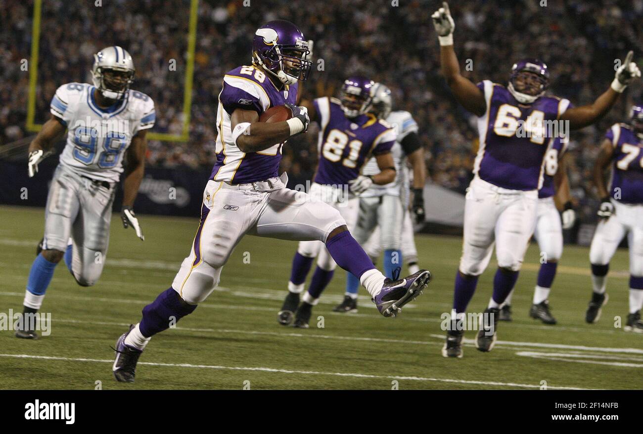 Minnesota Vikings running back Adrian Peterson high steps into the end zone  for a second quarter touchdown against the Detroit Lions. The Vikings  defeated the Lions 42-10, at the Metrodome in Minneapolis,