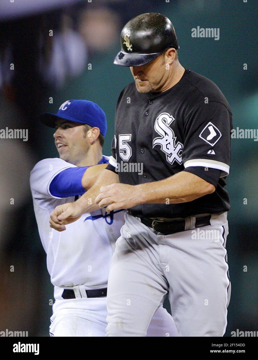 Chicago White Sox's Jim Thome stretches before the Cleveland