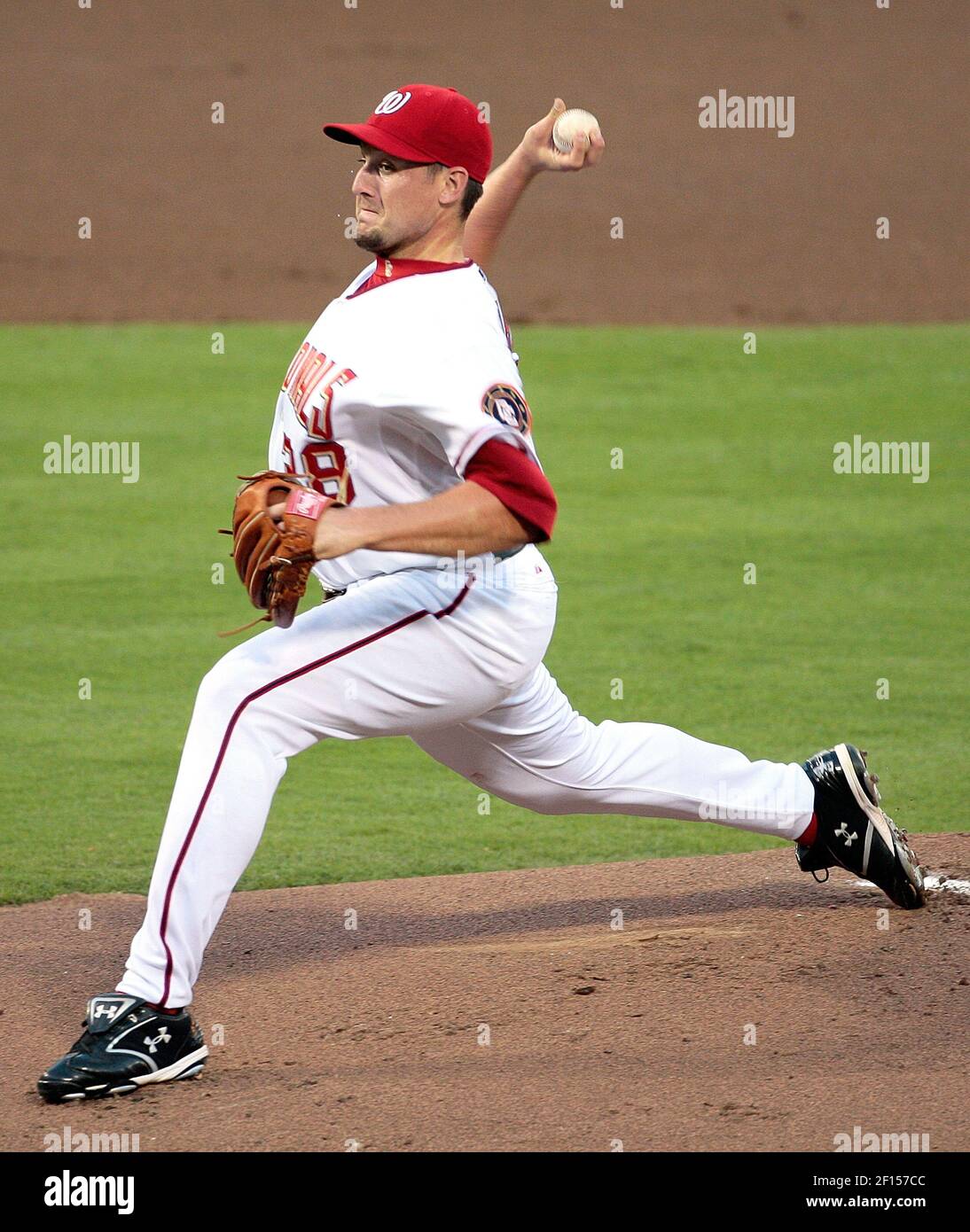 Washington Nationals Joel Hanrahan (38) delivers a pitch in the first ...