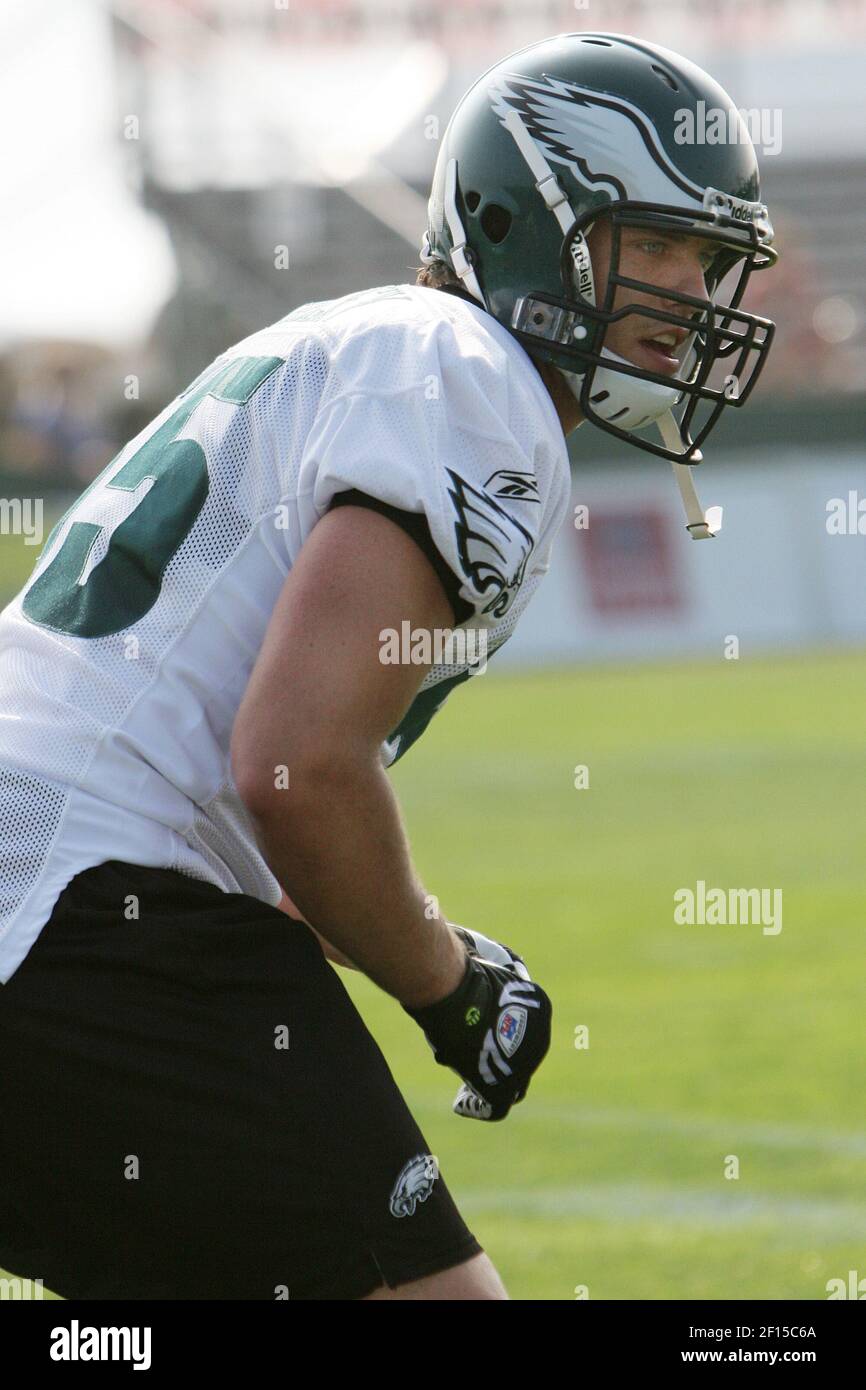 Philadelphia Eagles' Stewart Bradley works out during training camp at  Lehigh University in Bethlehem, Pennsylvania, Monday, July 30, 2007. (Photo  by Demetra Stamus/Allentown Morning Call/MCT/Sipa USA Stock Photo - Alamy