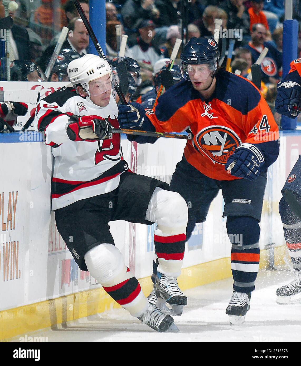 NJ Devils defeat New York Islanders at Nassau Coliseum
