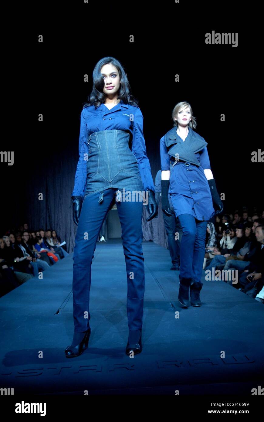 Models walk the runway for the G-Star Raw Collection during a Fall fashion  show in New York City, Wednesday, February 7, 2007. (Photo by Viorel  Florescu/Newsday/MCT/Sipa USA Stock Photo - Alamy
