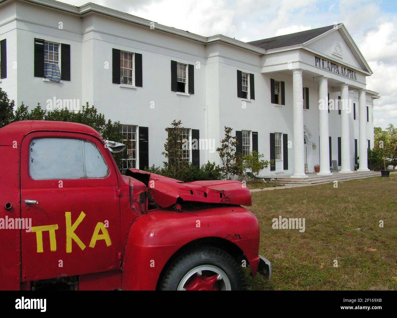 Pi kappa alpha house hi-res stock photography and images - Alamy