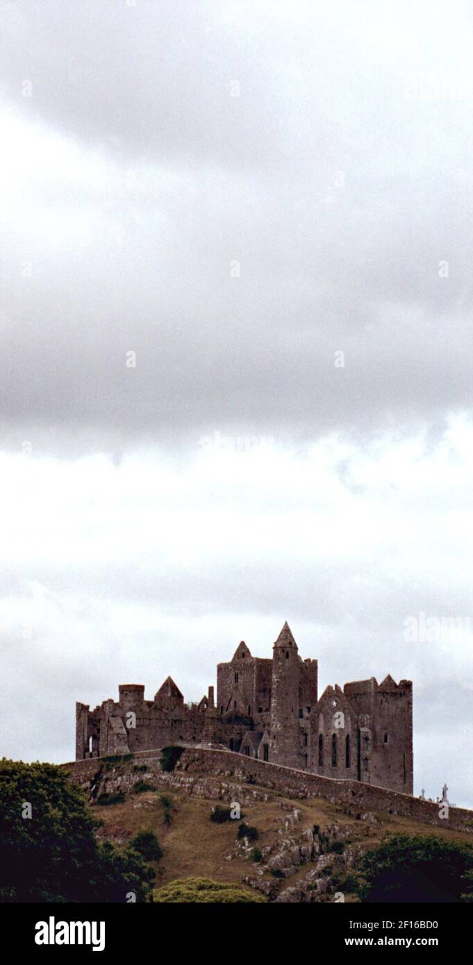 The Rock of Cashel in County Tipperary, with its ancient hillock and castle, is one of Ireland's leading archaeological sites. (Photo by Brian J. Cantwell/Seattle Times/MCT/Sipa USA) Stock Photo
