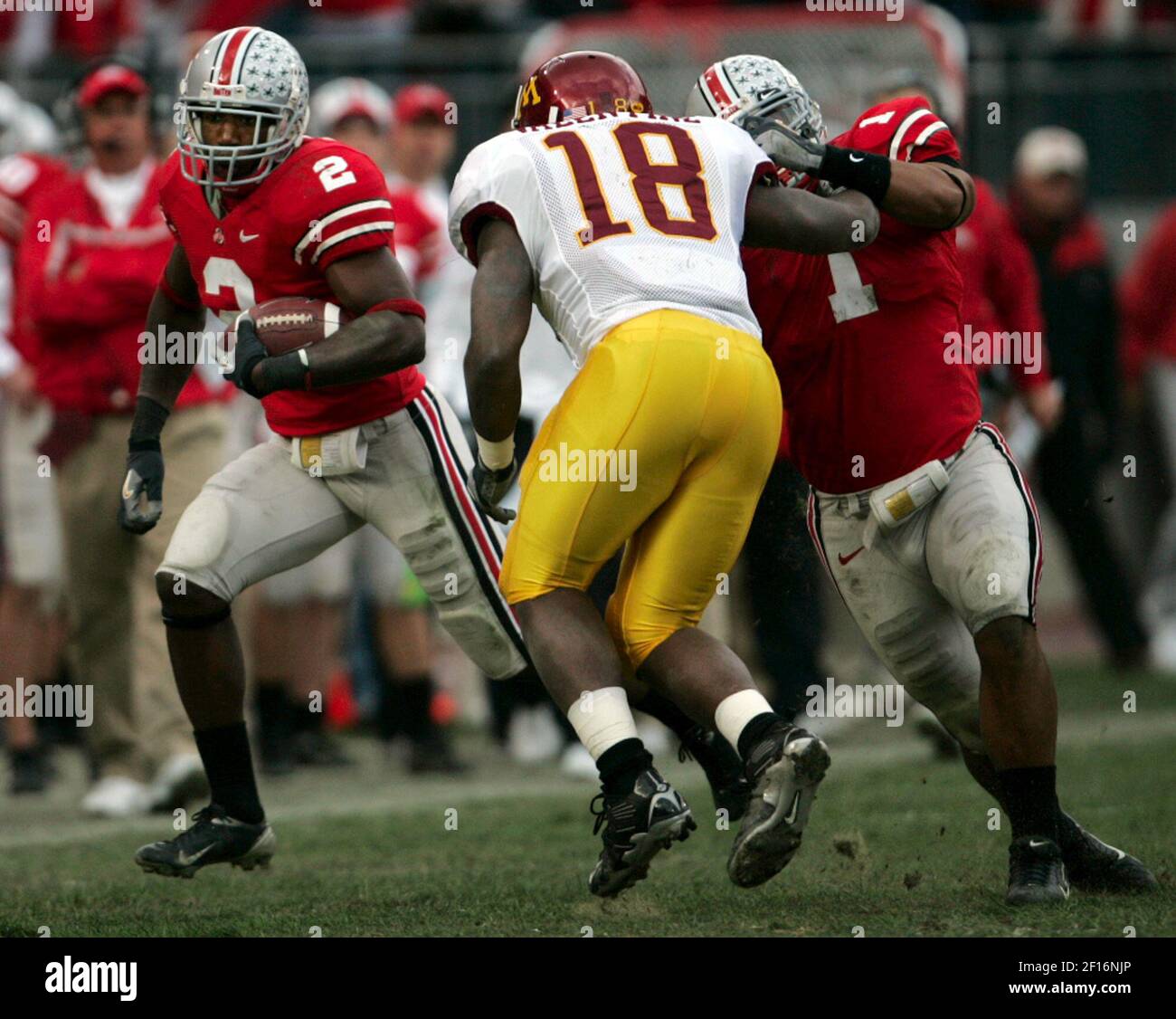 Ohio State Receiver Anthony Gonzalez Tries To Break Free From Minnesota S Mario Reese During First Half Action Ohio State Defeated Minnesota 44 0 At Ohio Stadium In Columbus Ohio Saturday October 28 06