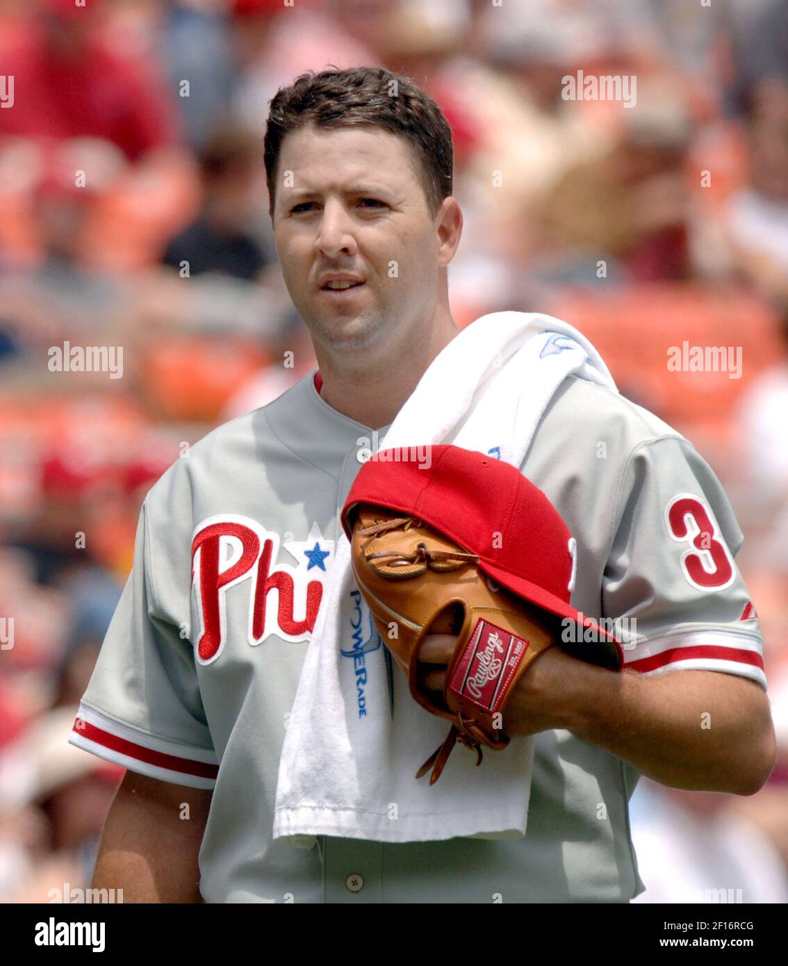 Authorities are reporting that New York Yankees pitcher Cory Lidle was