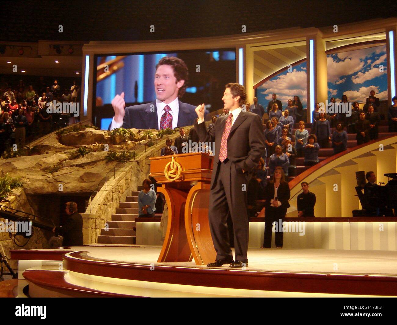 Joel Osteen, pastor of the nation's largest megachurch, preaches at  Lakewood Church in Houston, Texas, where services are broadcast around the  world. (Photo by Frank E. Lockwood/Lexington Herald-Leader/MCT/Sipa USA  Stock Photo -, image size:1300x1065