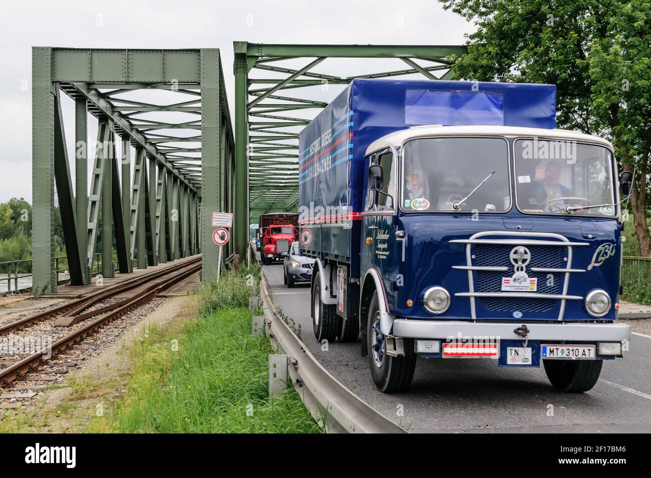 mauthausen, austria, 01 sep 2017, graef und stift vintage truck crossing  the danube bridge in mauthausen at the oldtimer truck meeting, meeting for  vi Stock Photo - Alamy