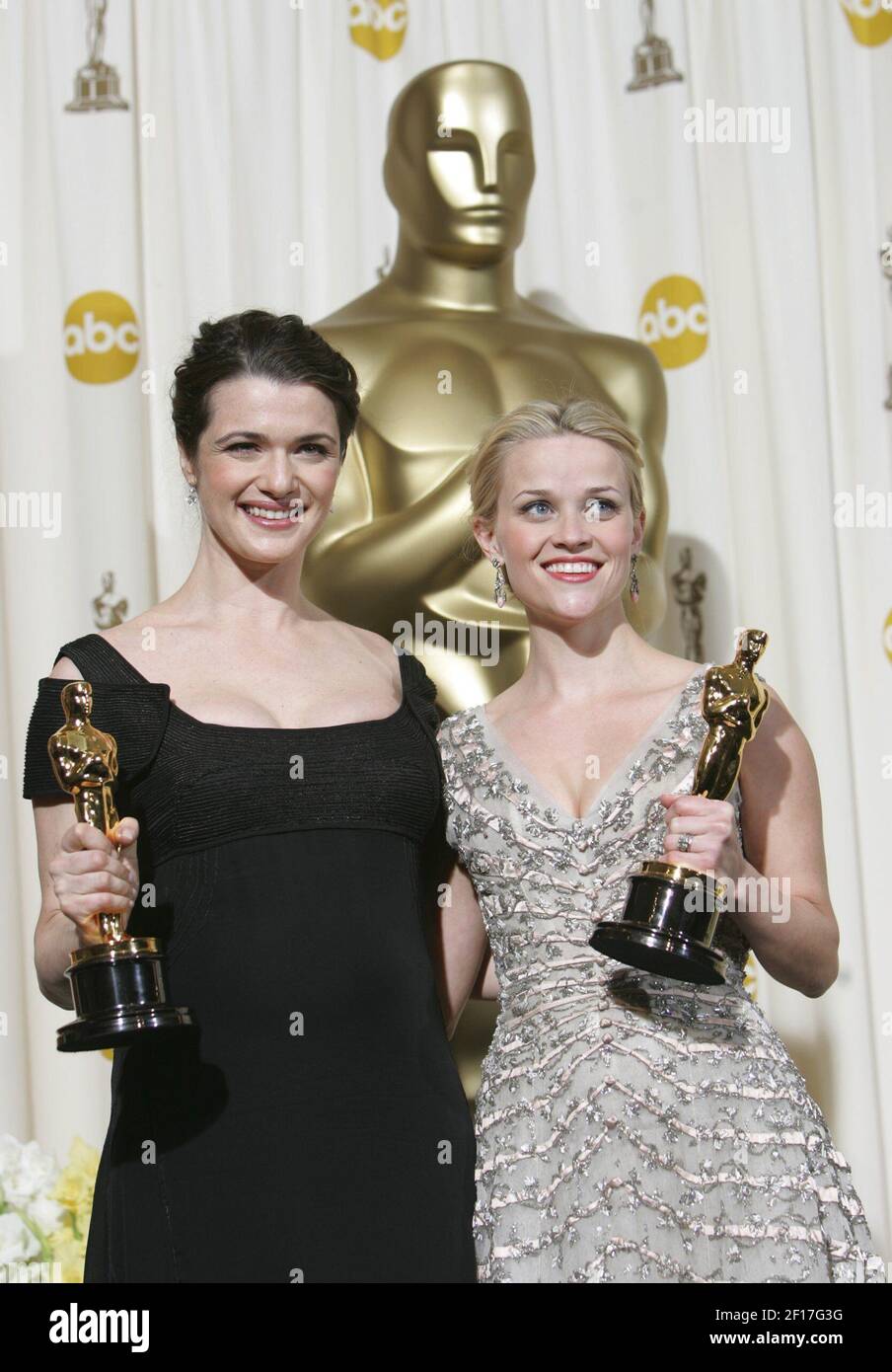 Best Actress winner Reese Witherspoon (right) poses with the Best ...