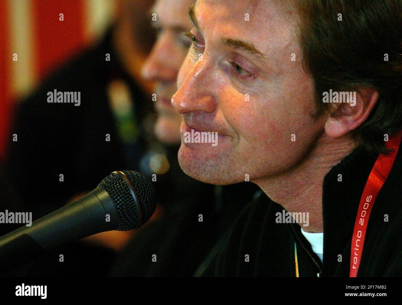 Wayne Gretzky, General Manager of the Canadian Hockey team, listens to a reporter's question during a press conference on Feburary 14, 2006 in Turin, Italy during 2006 Winter Olympic Games. Gretzky stated that he is here to focus on hockey and will not talk anymore about the recent distractions in his personal life. (Photo by Sherri LaRose/St. Paul Pioneer Press/KRT) Stock Photo