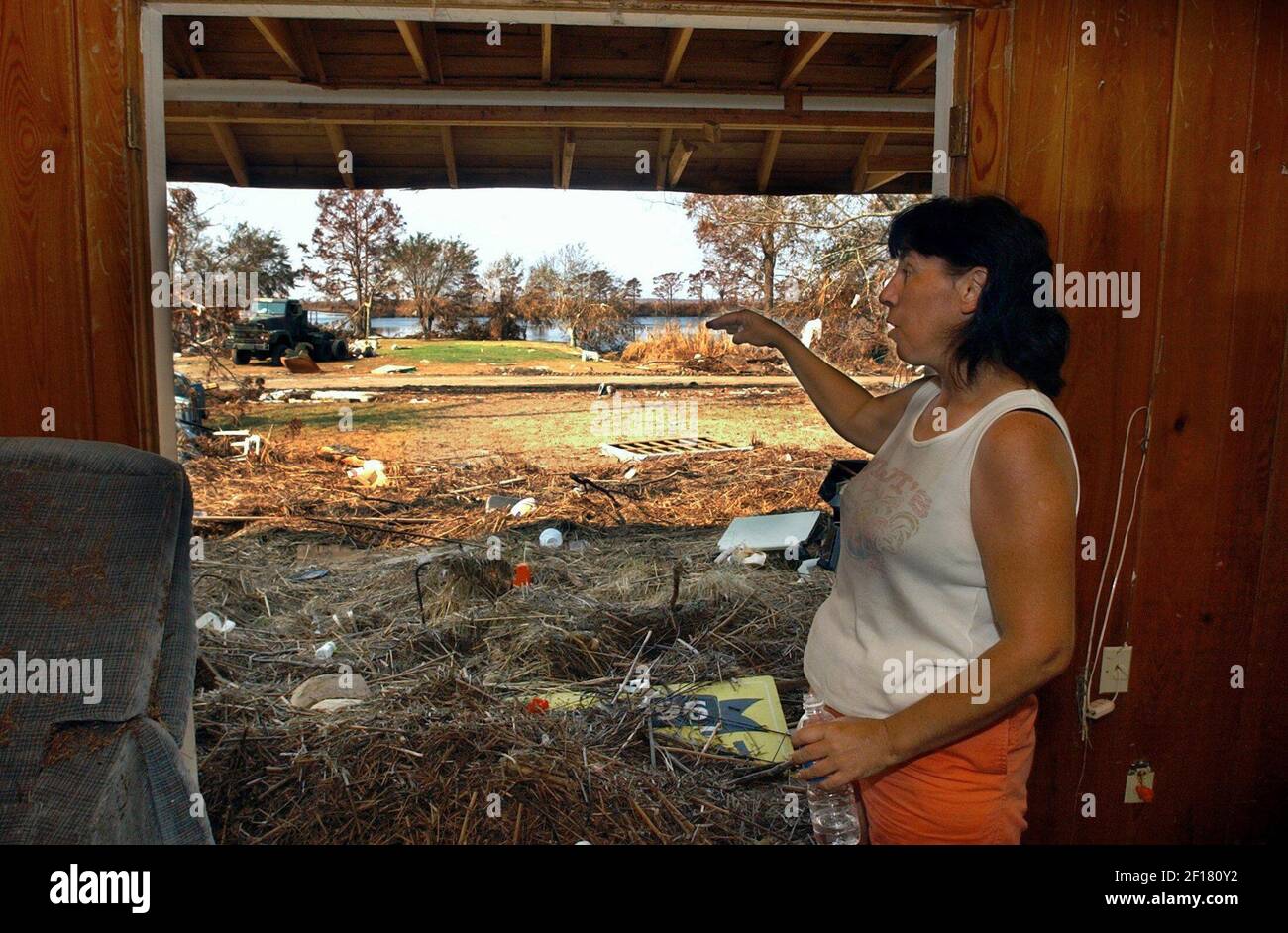 KRT US NEWS STORY SLUGGED WEAKATRINAGRACE KRT PHOTOGRAPH BY DAVID PURDY/BILOXI SUN HERALD