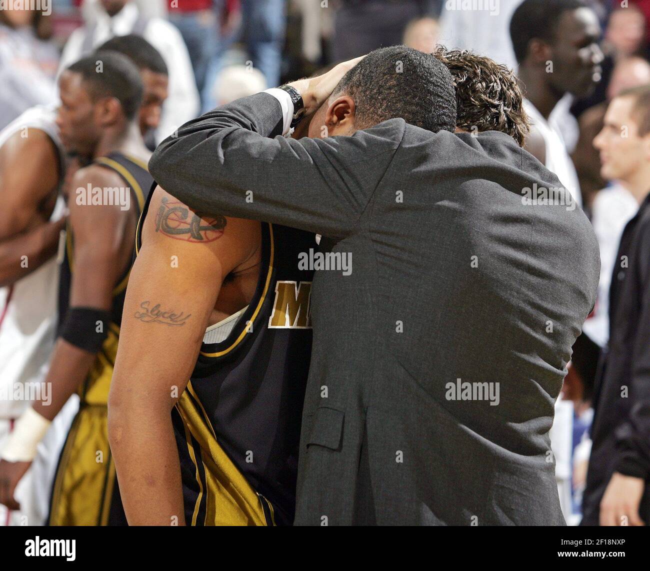 KRT SPORTS STORY SLUGGED OKLAHOMAMISSOURI KRT PHOTO BY JIM BARCUS