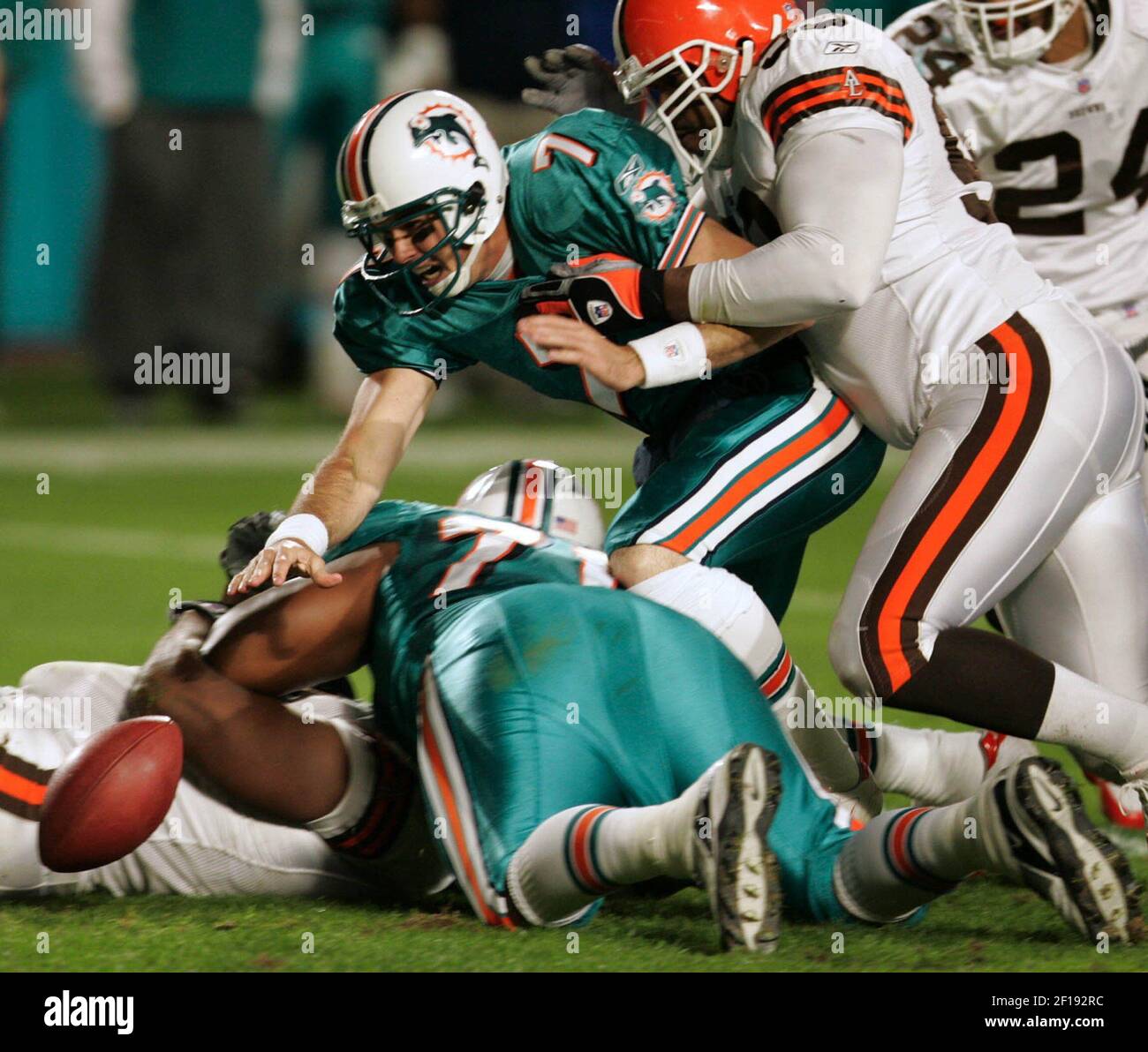 The Miami Dolphins quarterback A.J. Feeley (7) hands off in first quarter  action September 26 2004 against the Pittsburgh Steelers at Pro Player  Stadium in Miami, Fl. The Game was held in