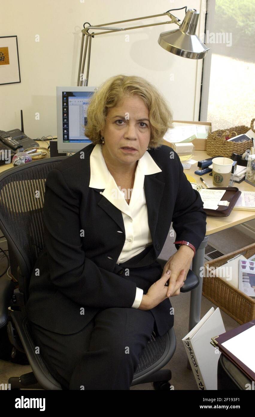 Krt Business Story Slugged Med Cns Drugloyalty Krt Photograph By Jim Robinson Chicago Tribune September 23 Dr Prudence Gourguechon Of Northfield Illinois Got A Letter From A Pharmacy Company Suggesting She Prescribe Higher Cost Brand Krt Business Story Slugged Med Cns Drugloyalty Krt Photograph By Jim Robinson Chicago Tribune September 23 Dr Prudence Gourguechon Of Northfield Illinois Got A Letter From A Pharmacy Company Suggesting She Prescribe Higher Cost Brand