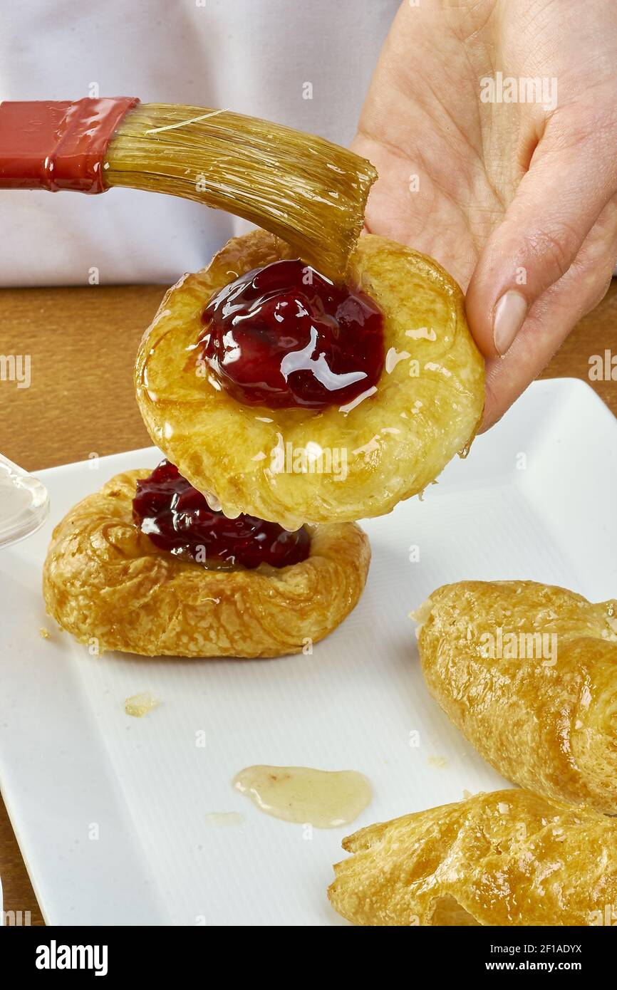 Cook brush lubricates cheesecake series full cooking food recipes Stock