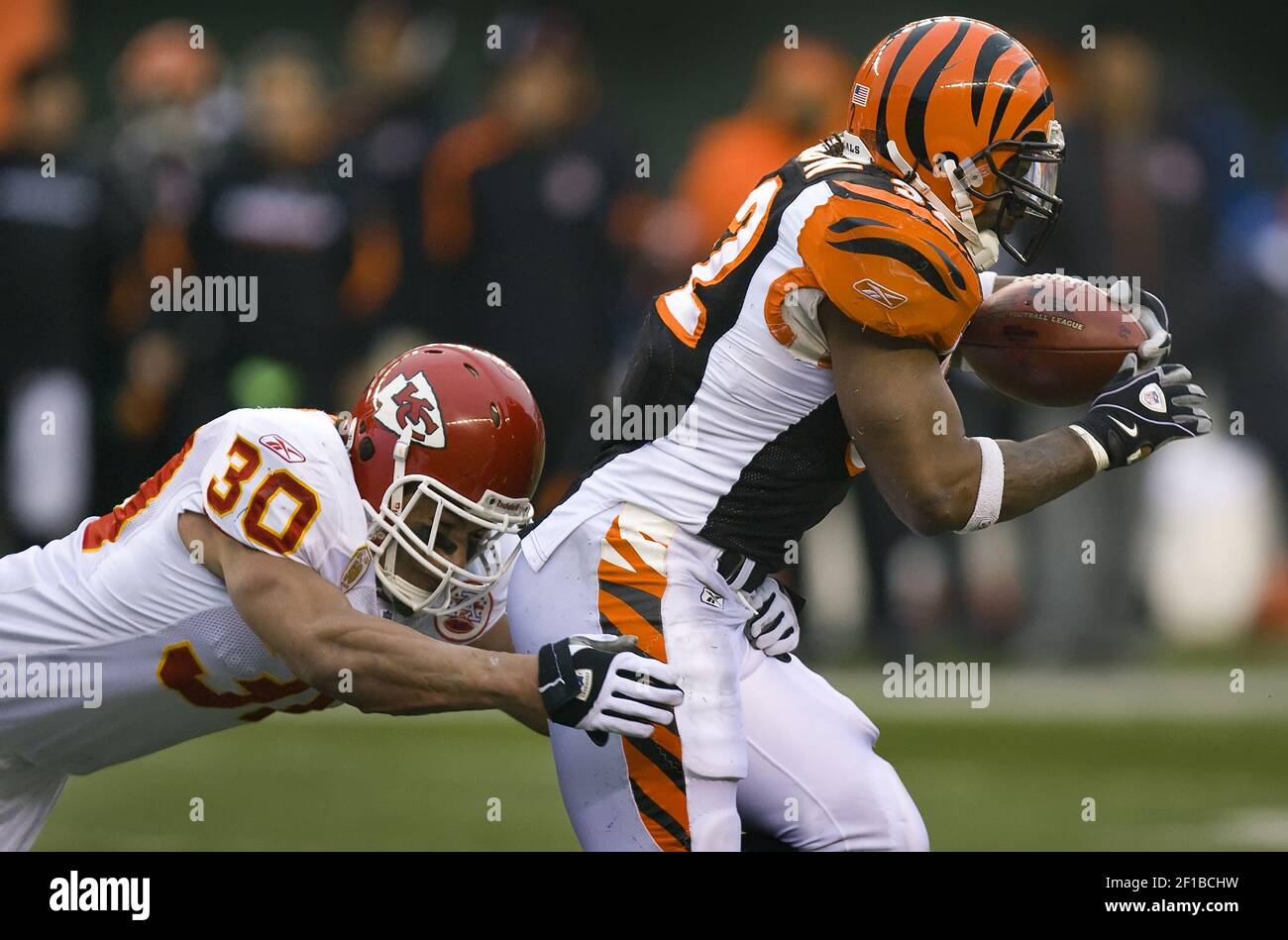 Photo Gallery: Chiefs vs. Bengals Game Action