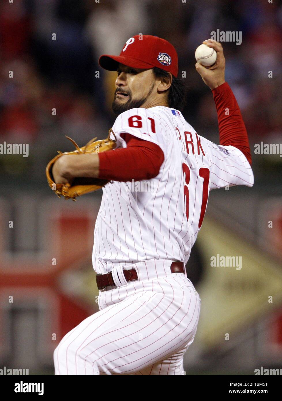 Philadelphia Phillies pitcher Chan Ho Park during a baseball game against  the Washington Nationals, Wednesday, Sept. 16, 2009, in Philadelphia. (AP  Photo/Matt Slocum Stock Photo - Alamy