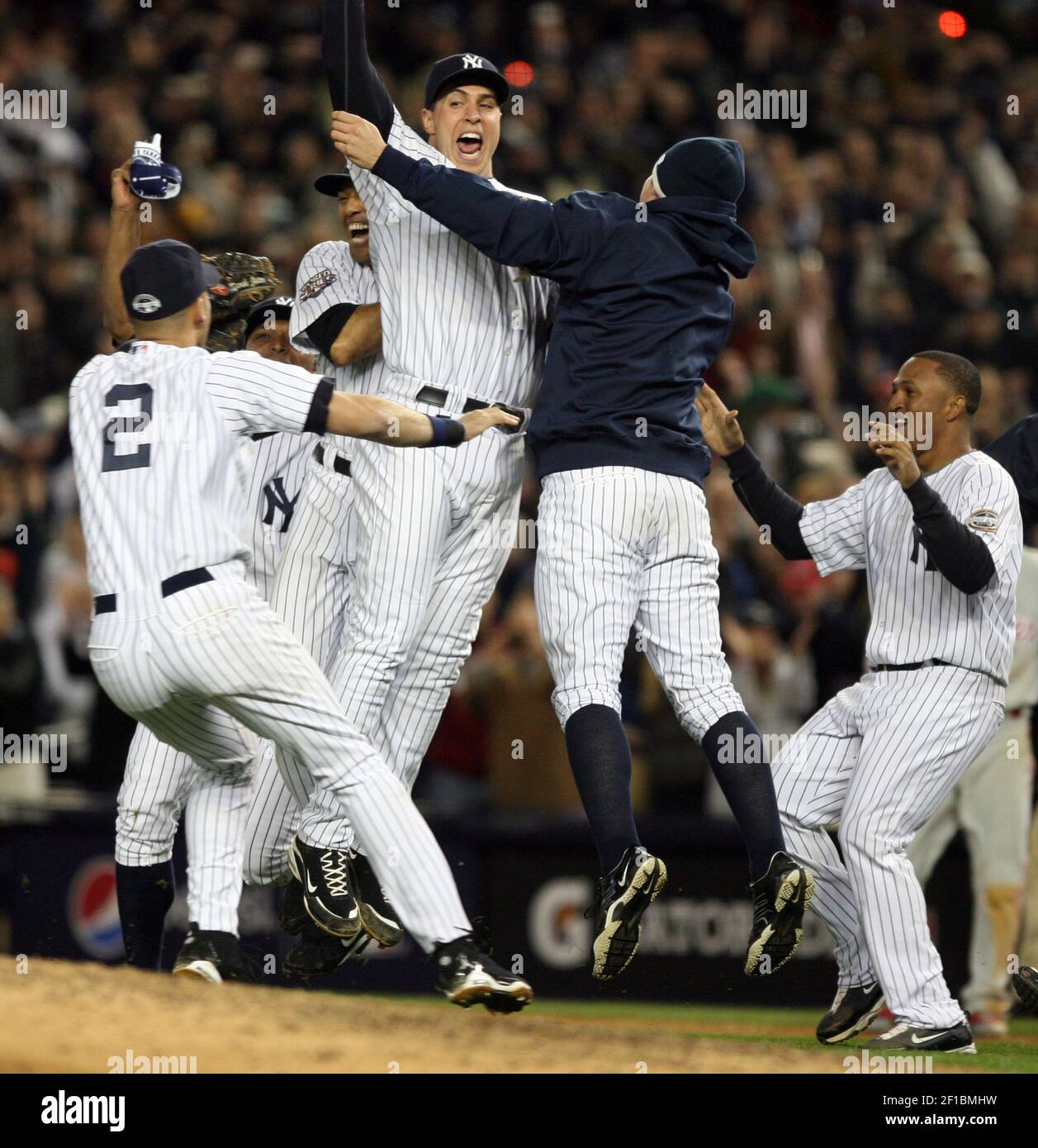 Photo: New York Yankees win World Series against the Philadelphia Phillies  at Yankee Stadium in New York - NYP200911043223 