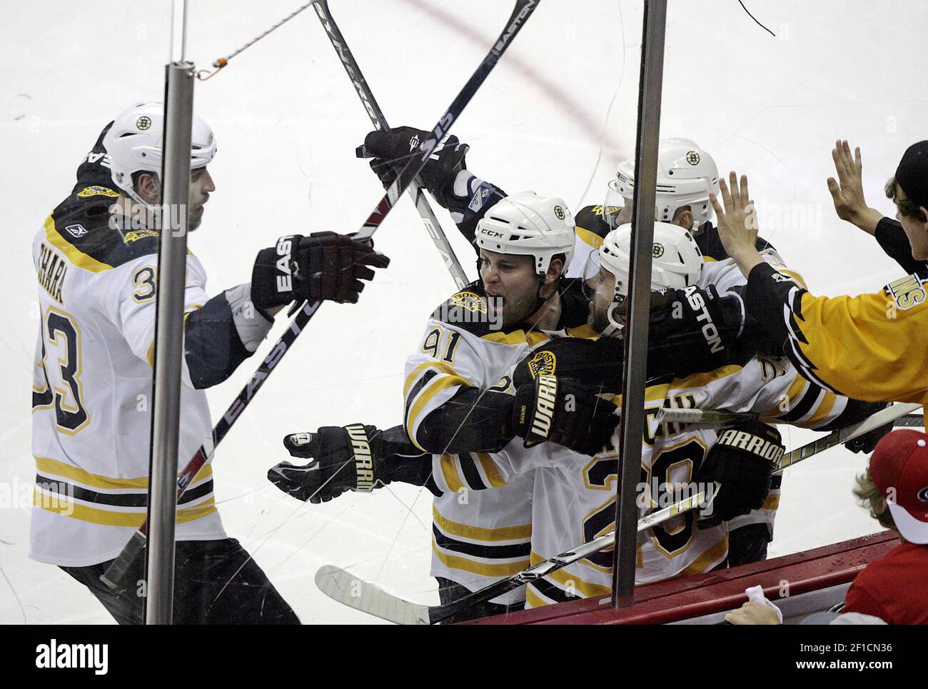 Marc Savard Boston Bruins editorial image. Image of athletes - 45280895