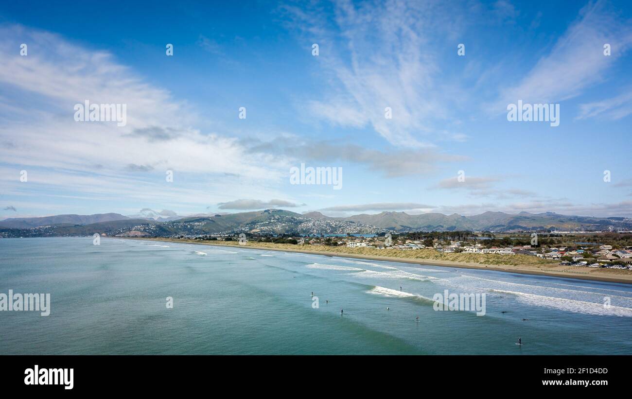 Aerial surfers hi-res stock photography and images - Alamy