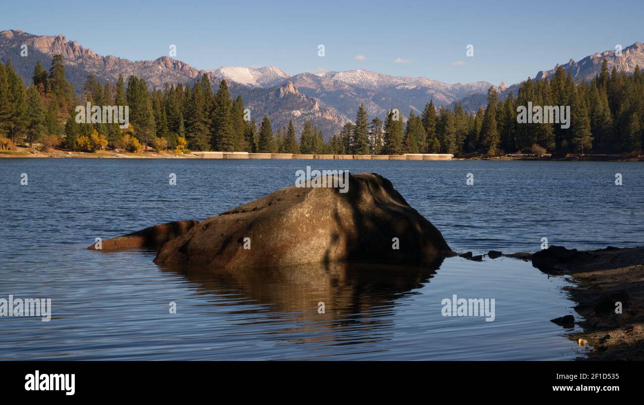 Alpine Lake King's Canyon California Sierra Nevada Mountains Stock ...