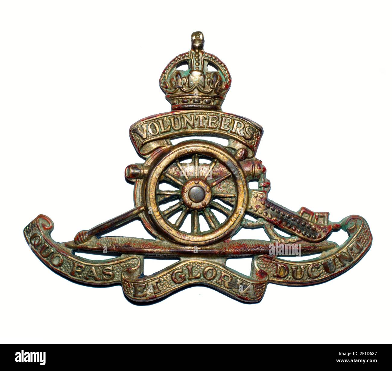 A cap badge of the Royal Artillery Volunteers c. 1914-1918. Stock Photo