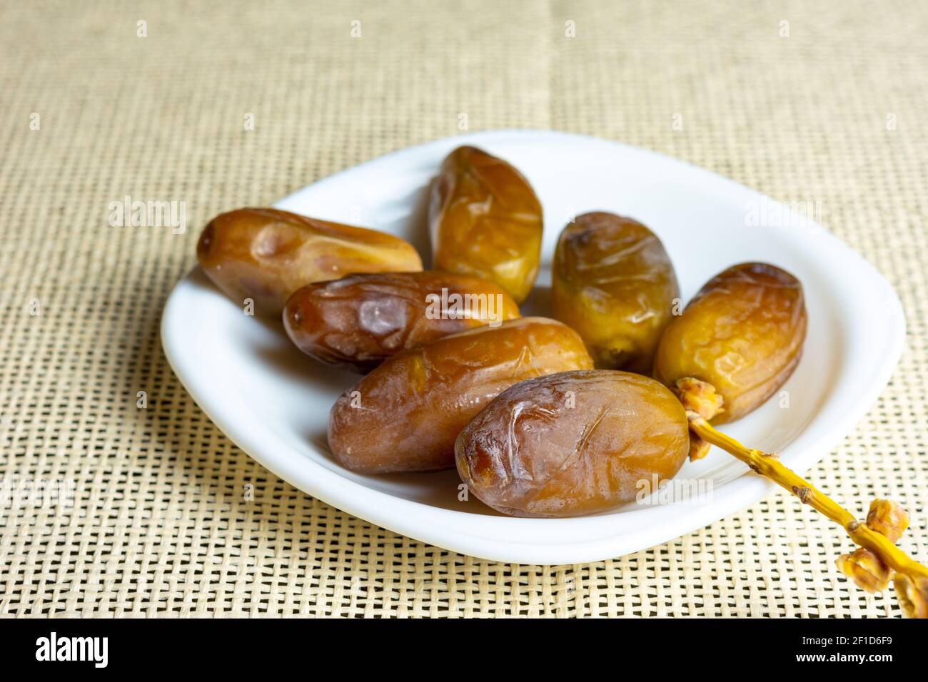 Deglet nour algeria hi-res stock photography and images - Alamy