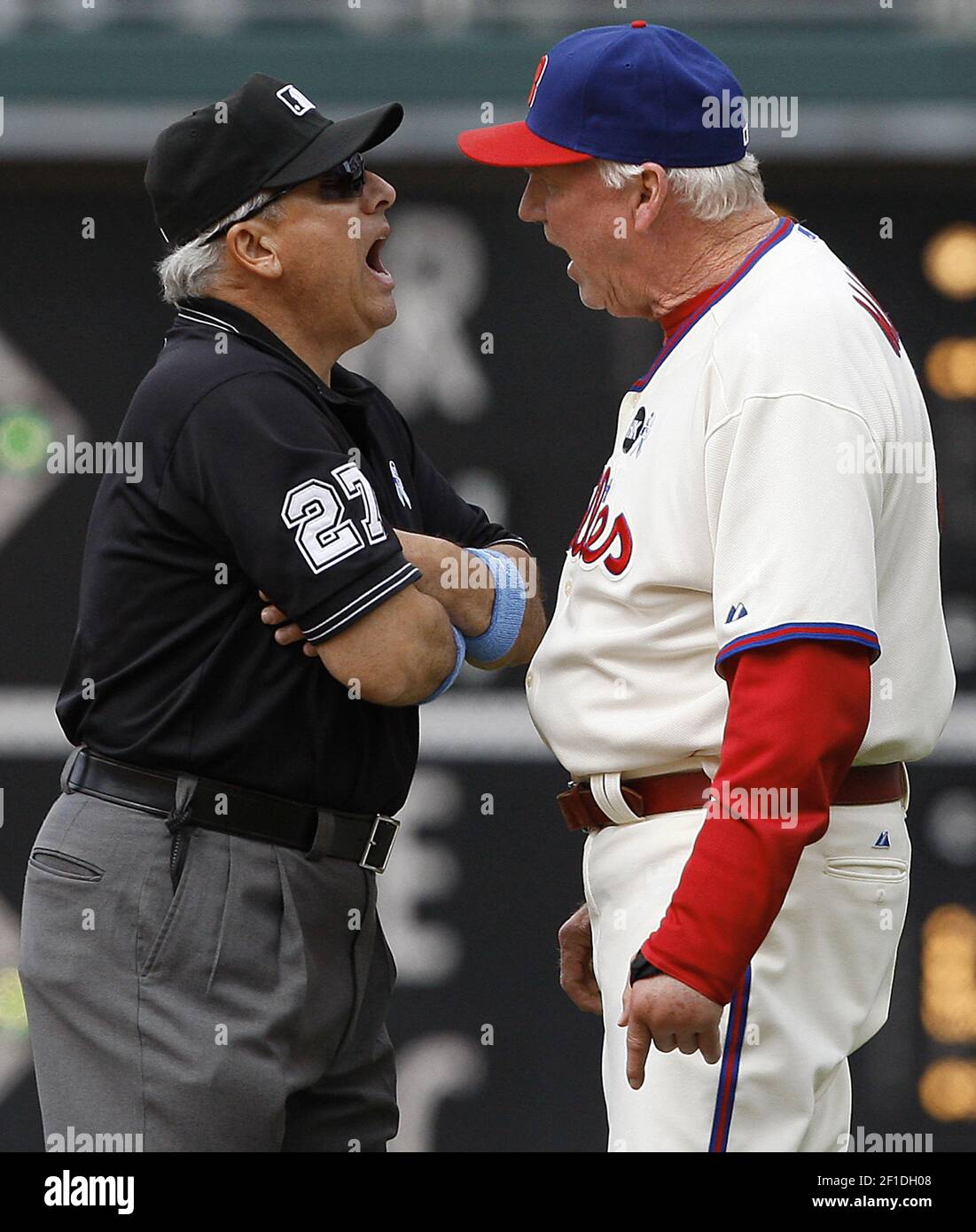 Phillies manager Charlie Manuel, umpire suspended after argument