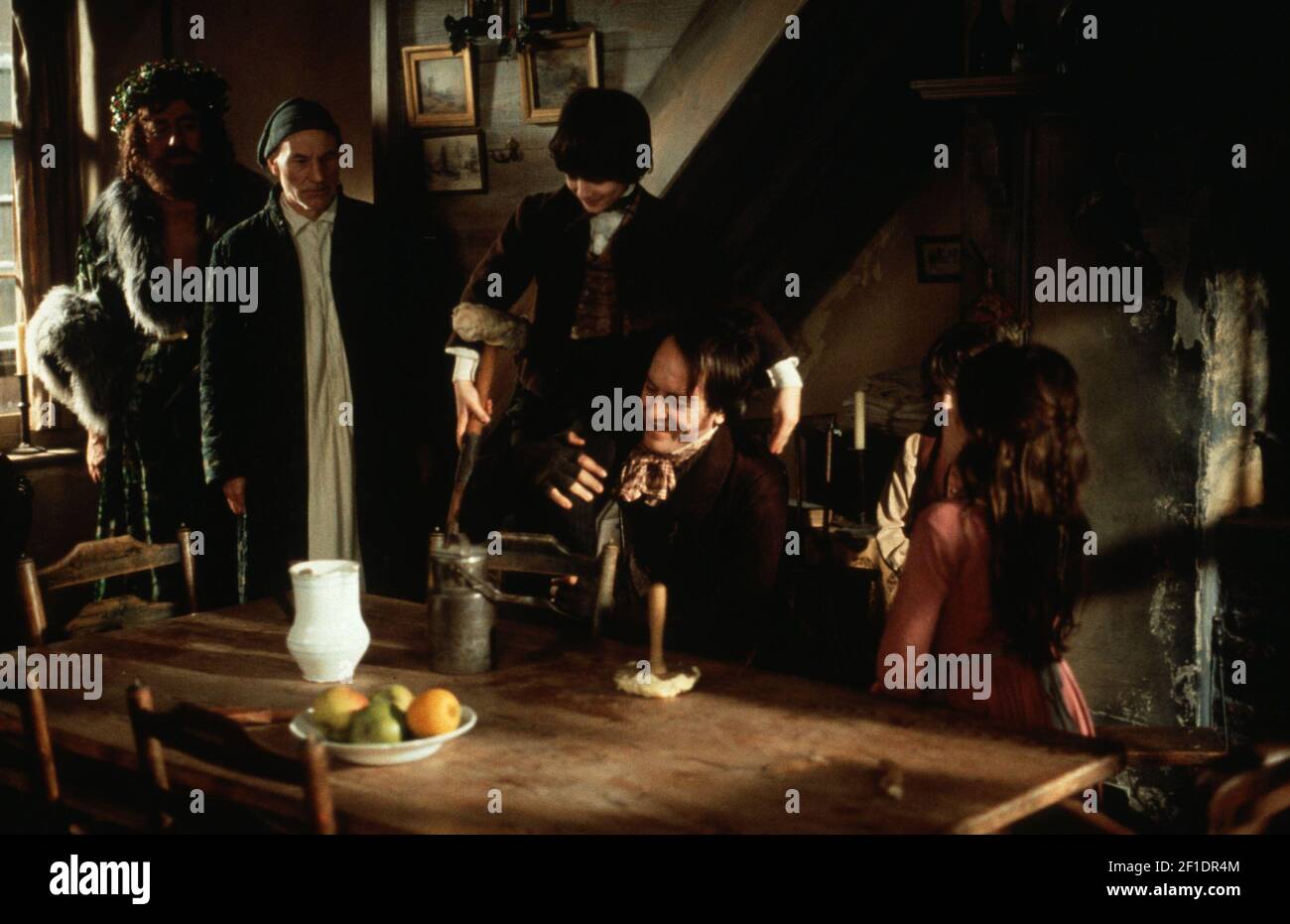 "A Christmas Carol" (1999) Desmond Barrit, Patrick Stewart, Ben