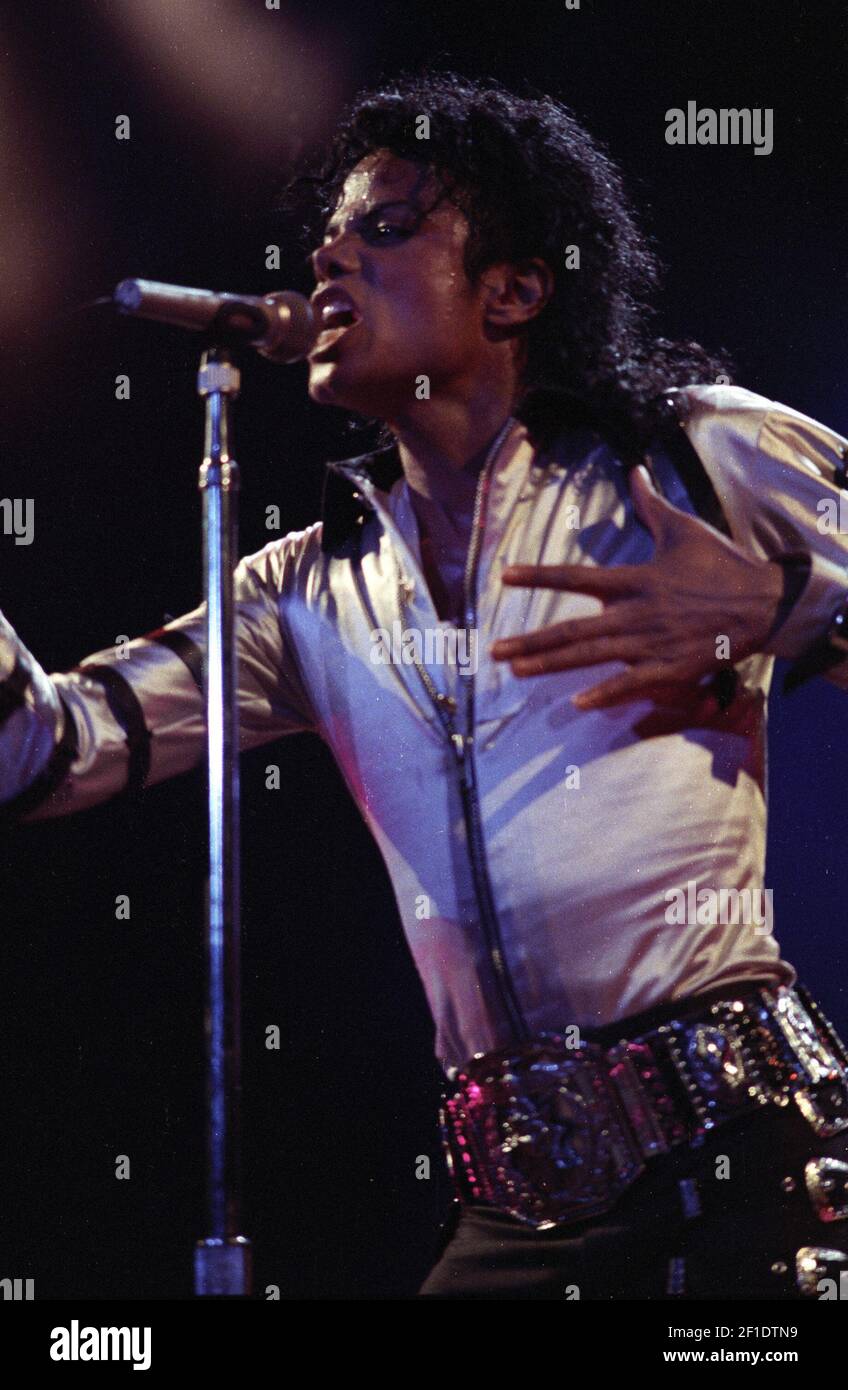 March 18 1988; Indianapolis, IN, USA; Michael Jackson performs at a Market Square Arena concert on March 18 1988. It was the first of two sold-out MSA concerts during his Bad world tour. Mandatory Credit: Mike Fender / The Indianapolis Star via USA TODAY NETWORK/Sipa USA Stock Photo