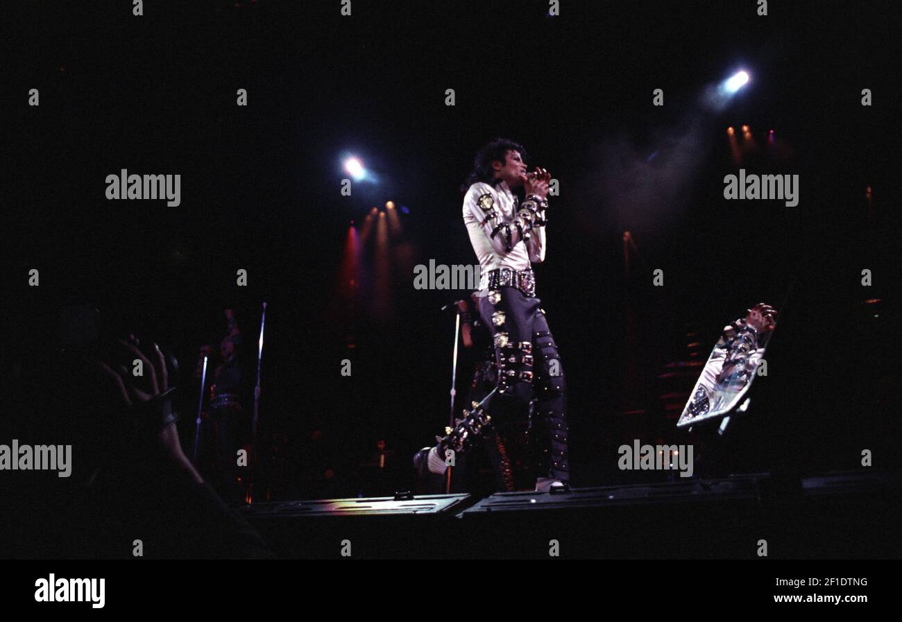 March 18 1988; Indianapolis, IN, USA; Michael Jackson performs at a Market Square Arena concert on March 18 1988. It was the first of two sold-out MSA concerts during his Bad world tour. Mandatory Credit: Mike Fender / The Indianapolis Star via USA TODAY NETWORK/Sipa USA Stock Photo