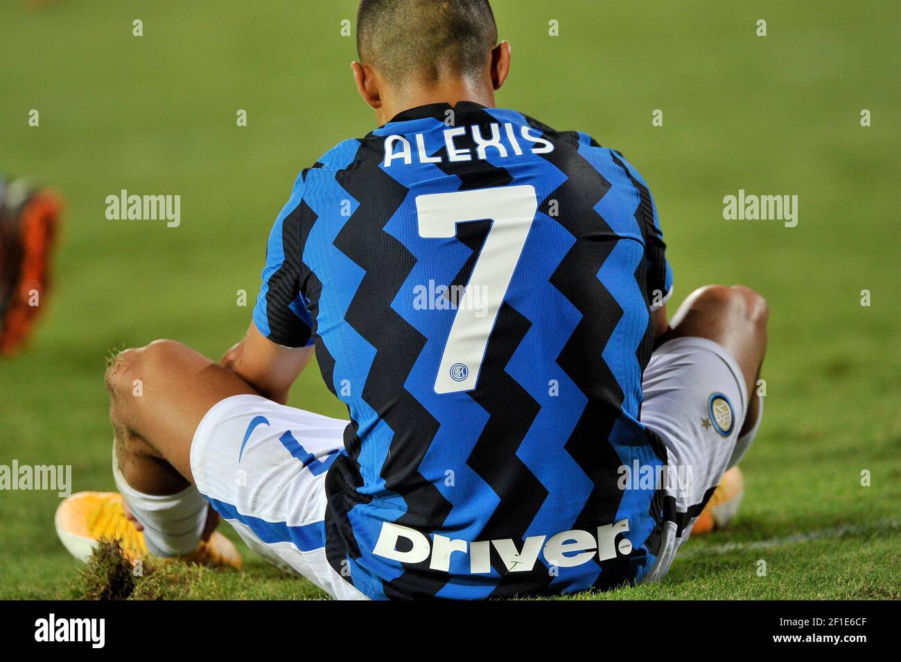 Alexis Sanchez High Resolution Stock Photography And Images Alamy