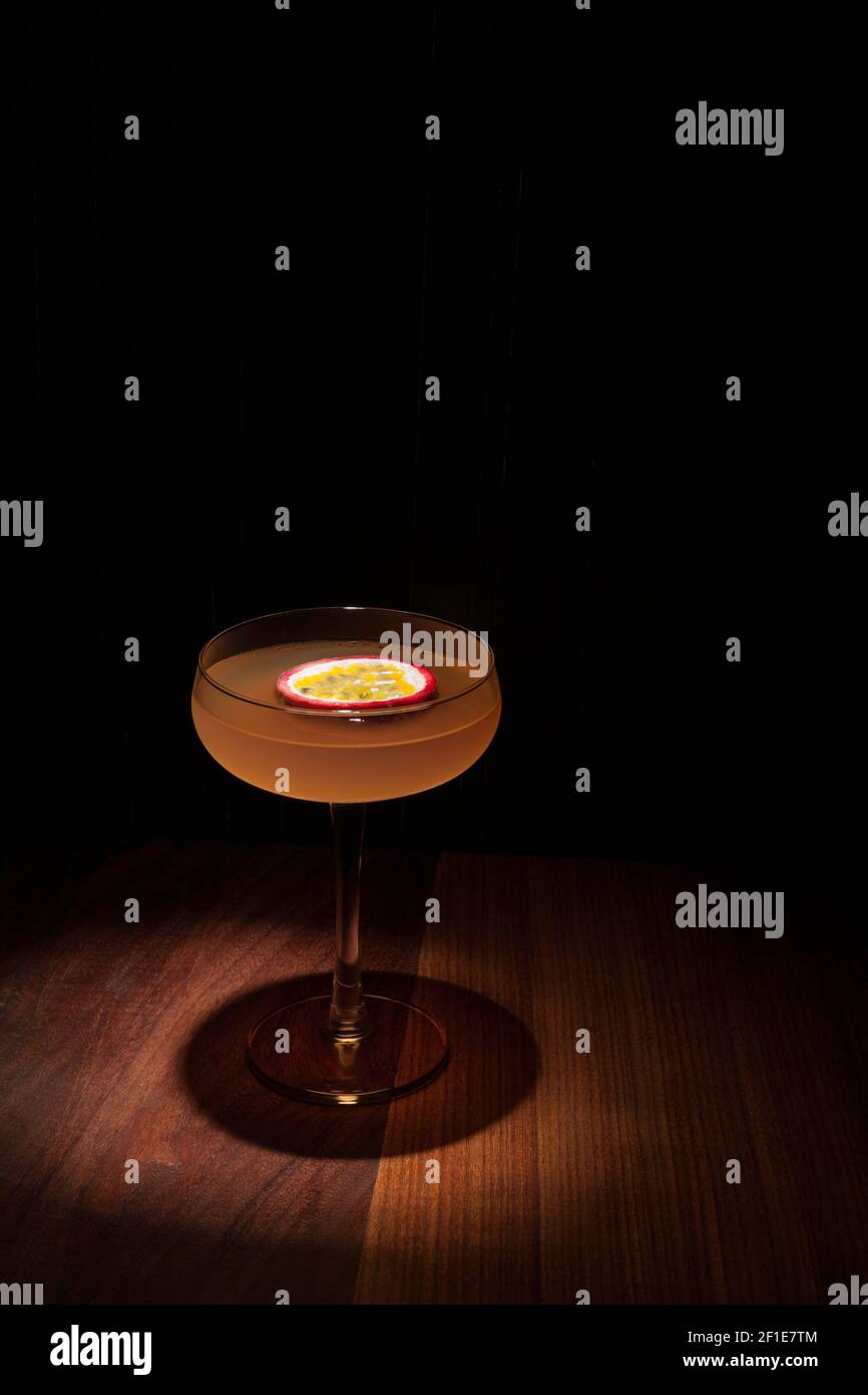Passionfruit martini hi-res stock photography and images - Alamy