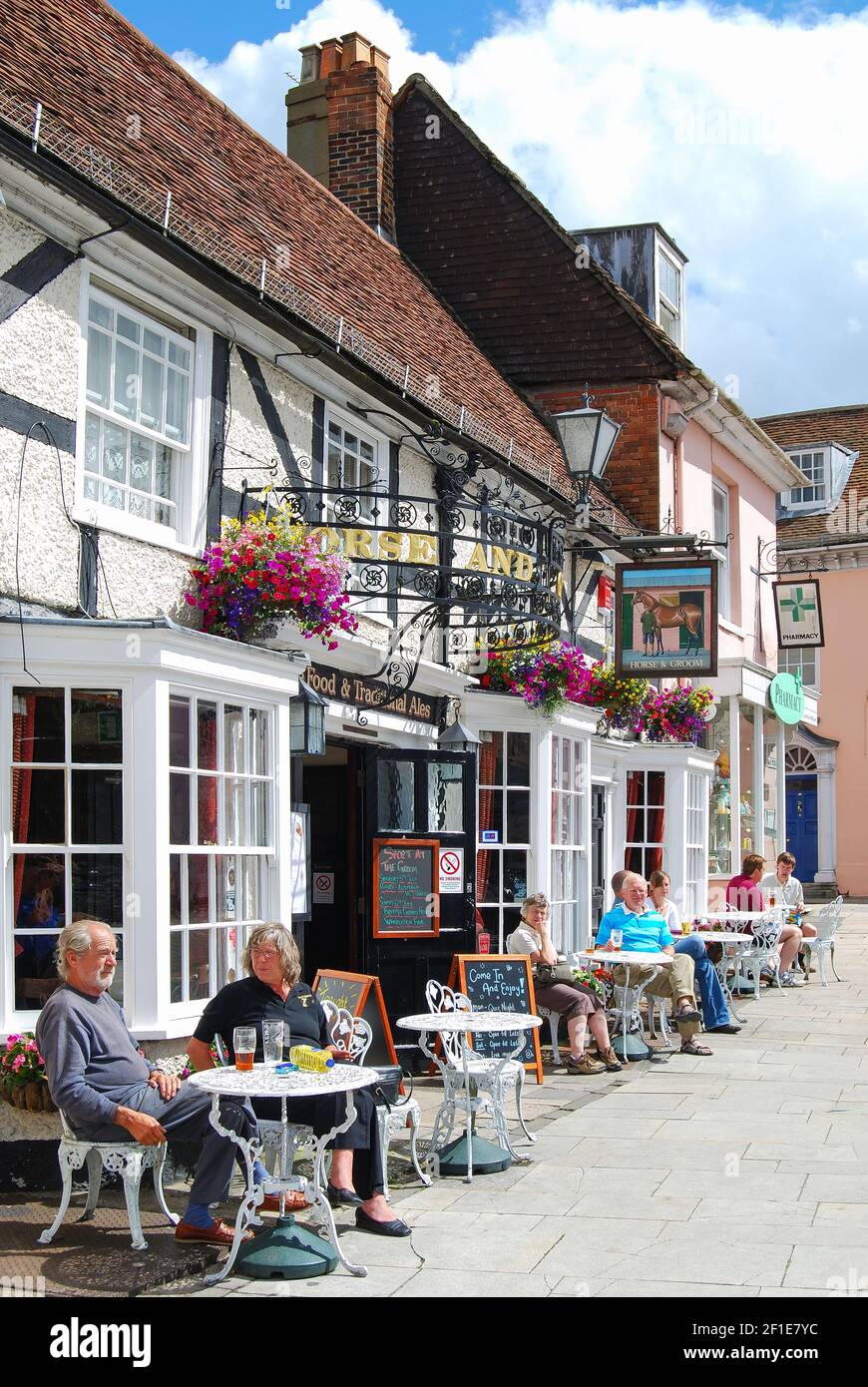 Pub tables hires stock photography and images Alamy