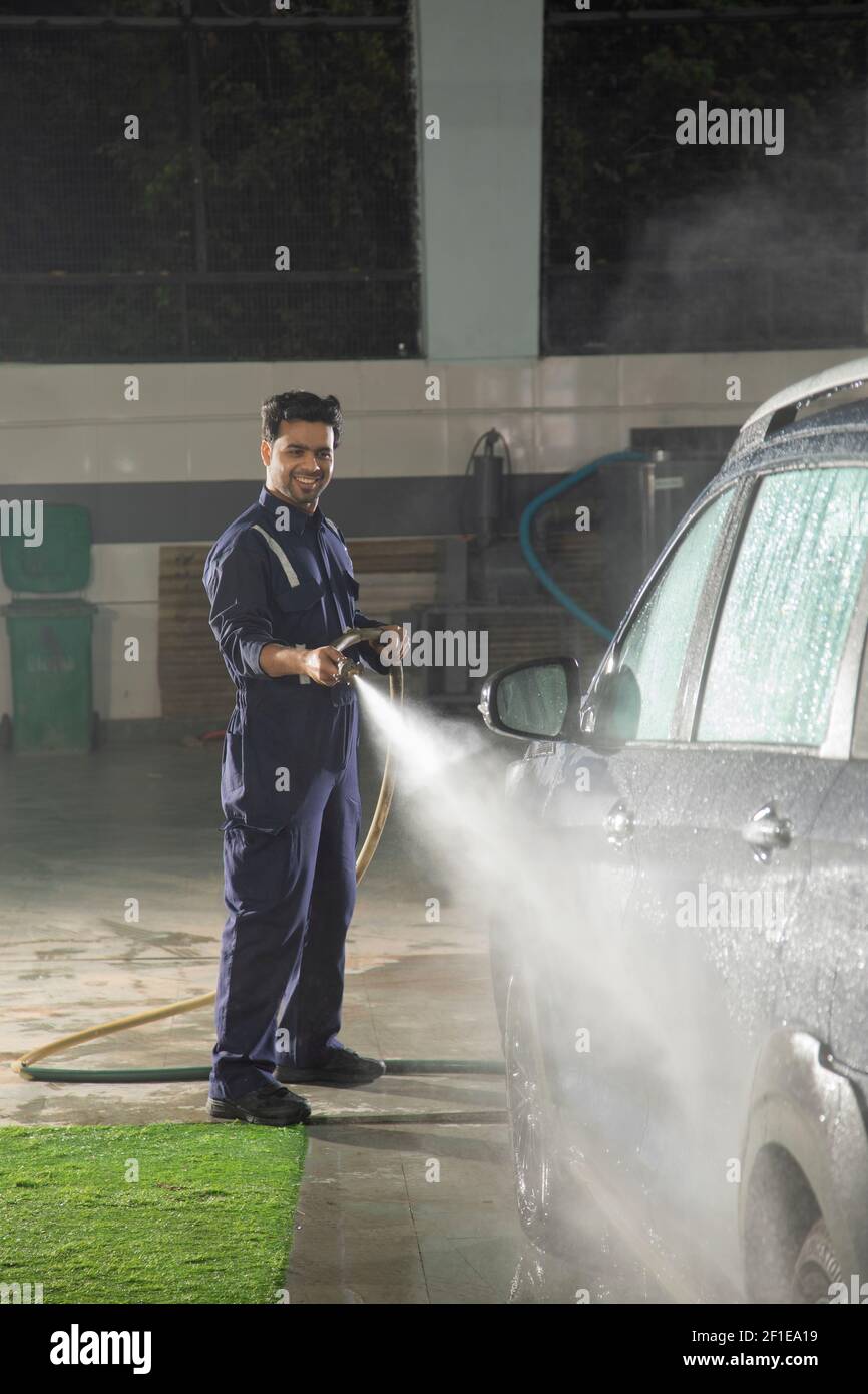 High pressure washer hi-res stock photography and images - Alamy