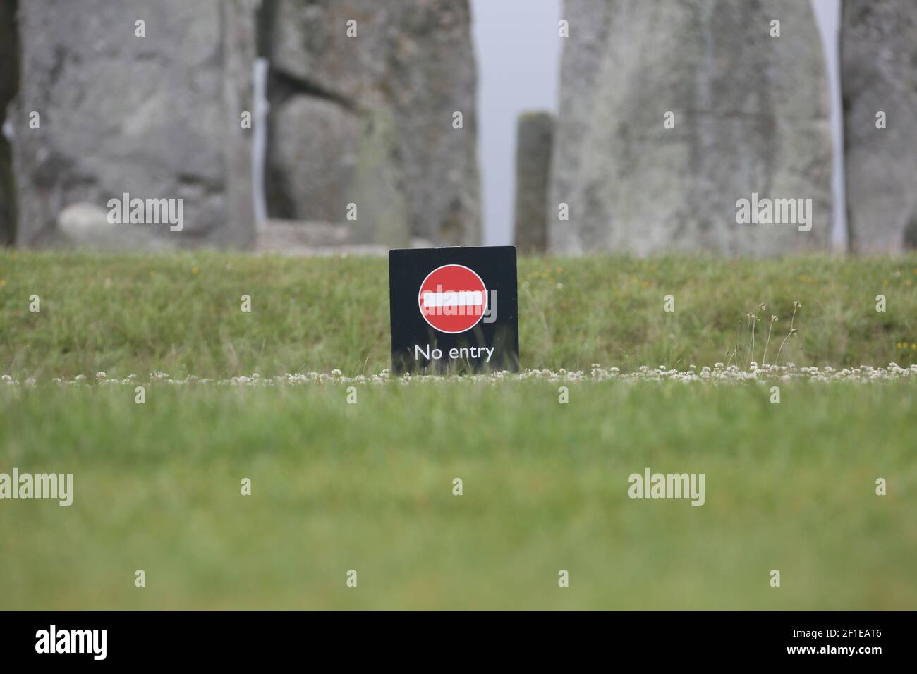 Stonehenge, Salisbury Plain, Wiltshire, England, UK It consists of an outer  ring of vertical Sarsen standing stones, each around 13 feet high, seven  feet wide, and weighing around 25 tons, topped by