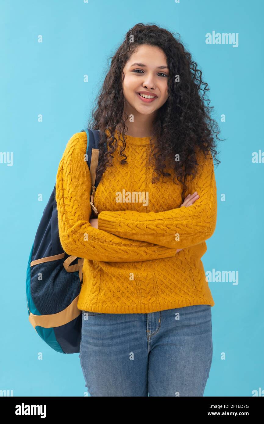 Girl with curly hair hi-res stock photography and images - Alamy