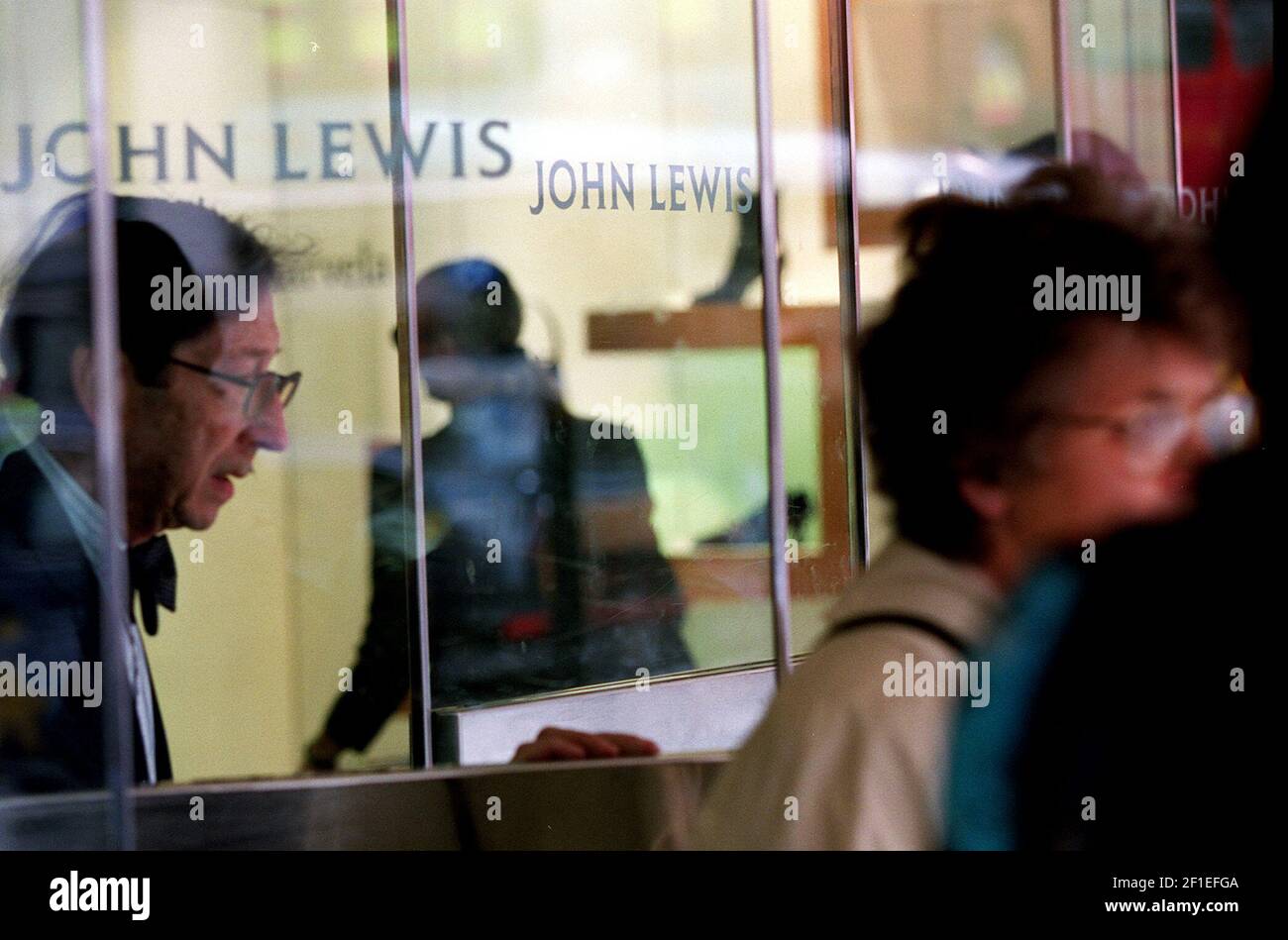 john lewis store on oxford street. photograph by mark chilvers. 14/9/00