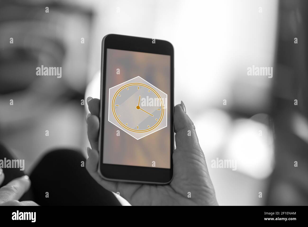 Smartphone screen displaying a time management concept Stock Photo - Alamy