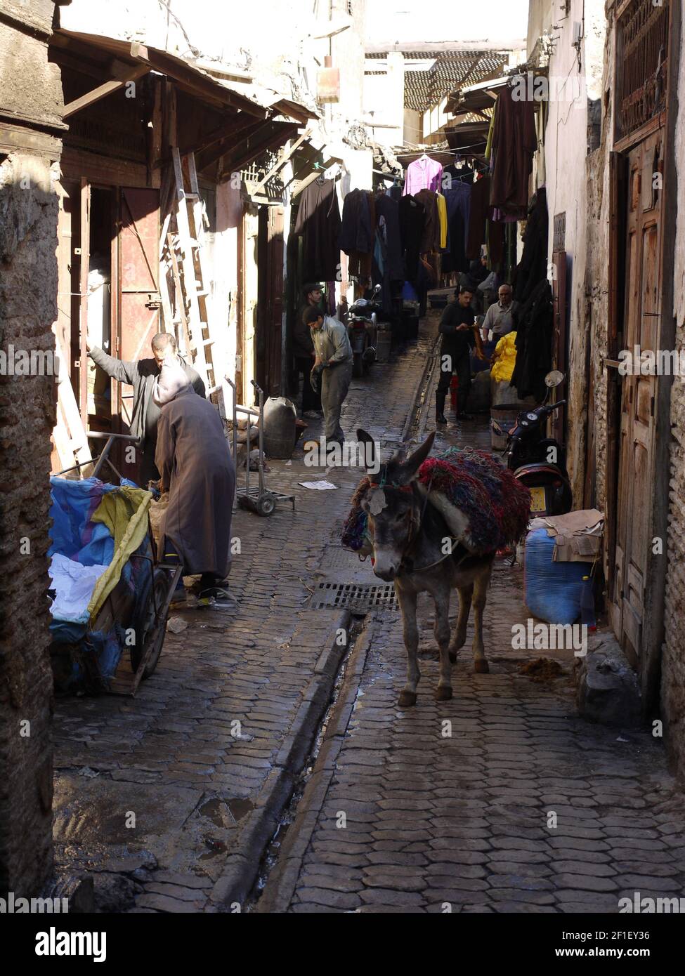 Places in morocco hi-res stock photography and images - Page 15 - Alamy