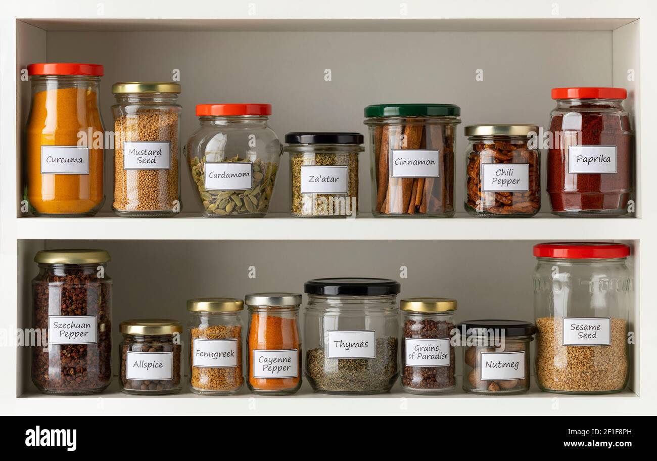 Glass kitchen storage jars hi-res stock photography and images - Alamy