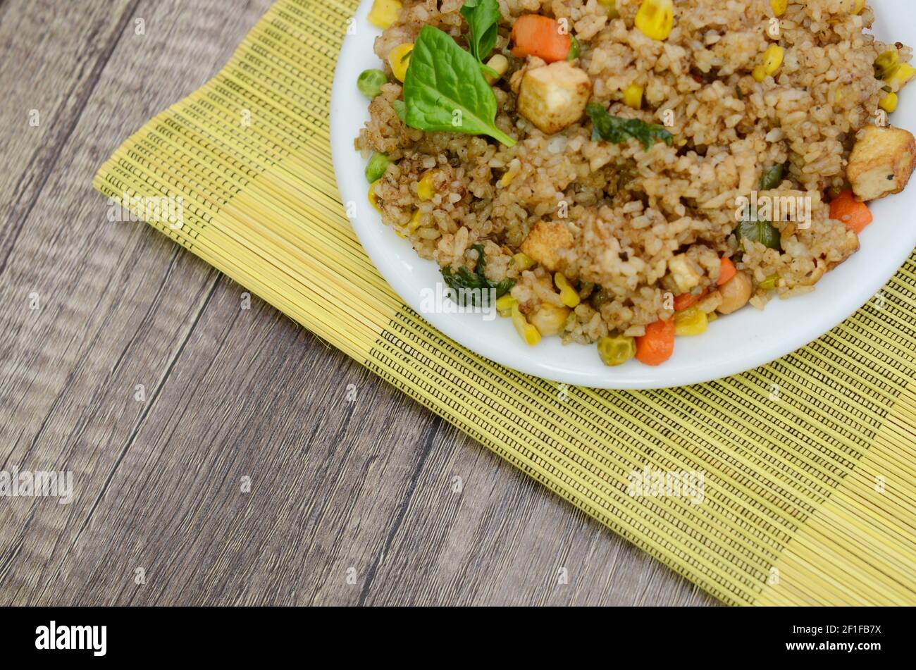 Vegetable fried rice Stock Photo - Alamy