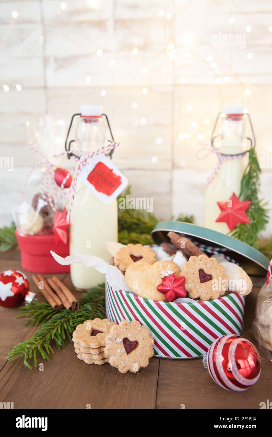 Homemade gifts for Christmas Stock Photo - Alamy
