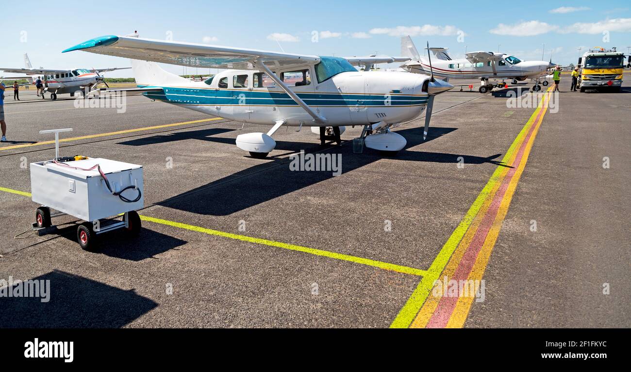 Small private plane jet parking hi-res stock photography and images - Alamy