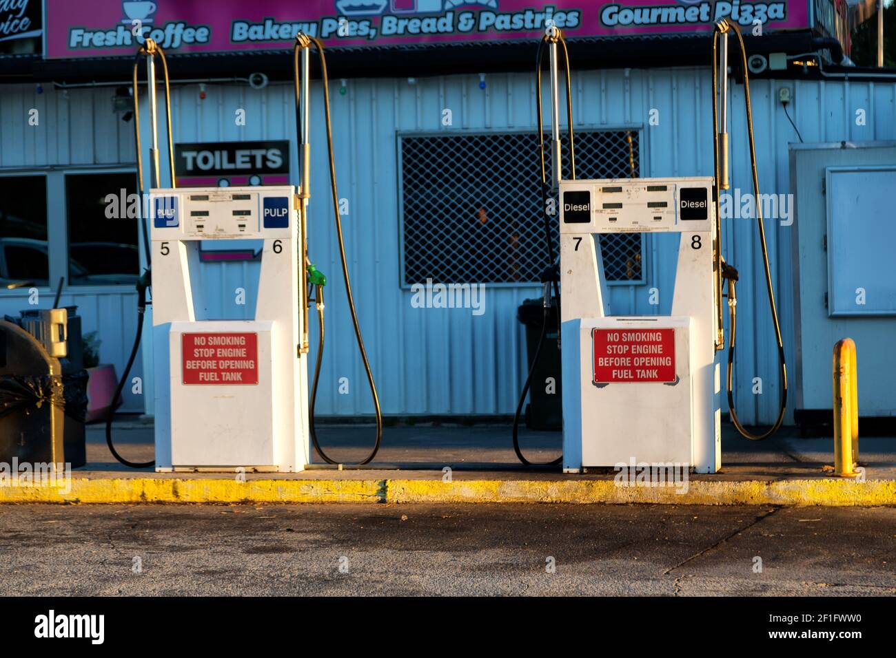 Petrol station sign no smoking hi-res stock photography and images - Alamy